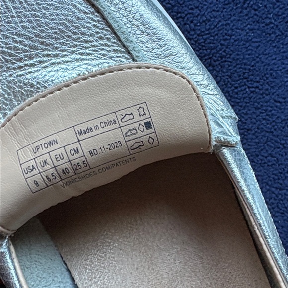 Vionic Silver Loafers - Picture 4 of 5